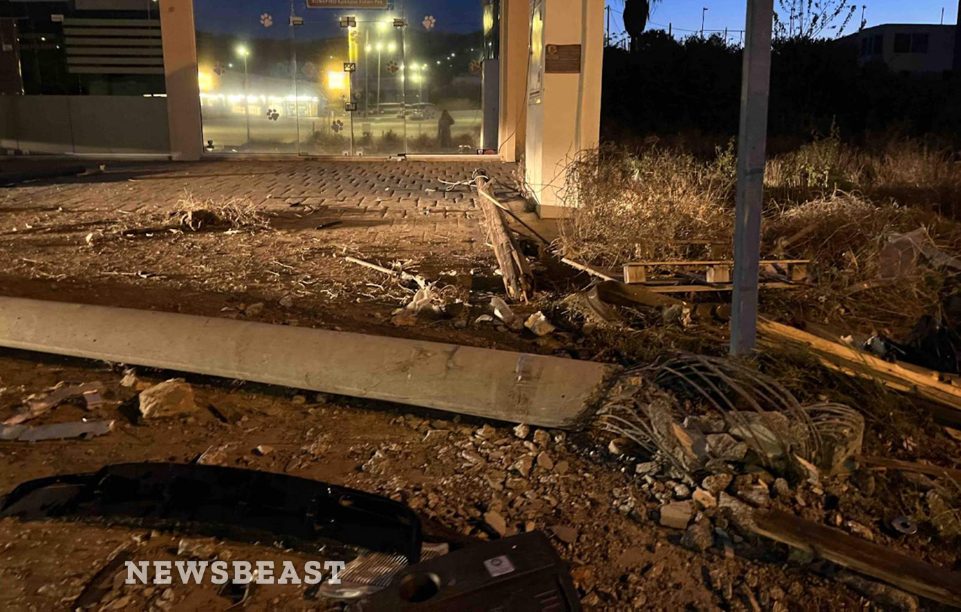 Μάχη για τη ζωή της δίνει η 22χρονη συνοδηγός, θρήνος για τον 27χρονο – Πώς συνέβη το φρικτό τροχαίο στο Πόρτο Ράφτη