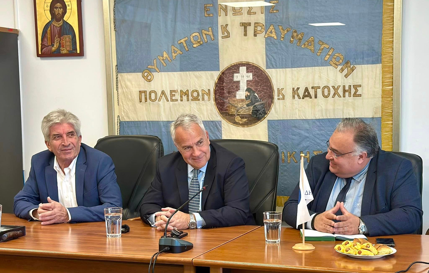 Το Κορωπί επισκέφθηκε ο Μάκης Βορίδης – Συναντήθηκε με το δήμαρχο της περιοχής