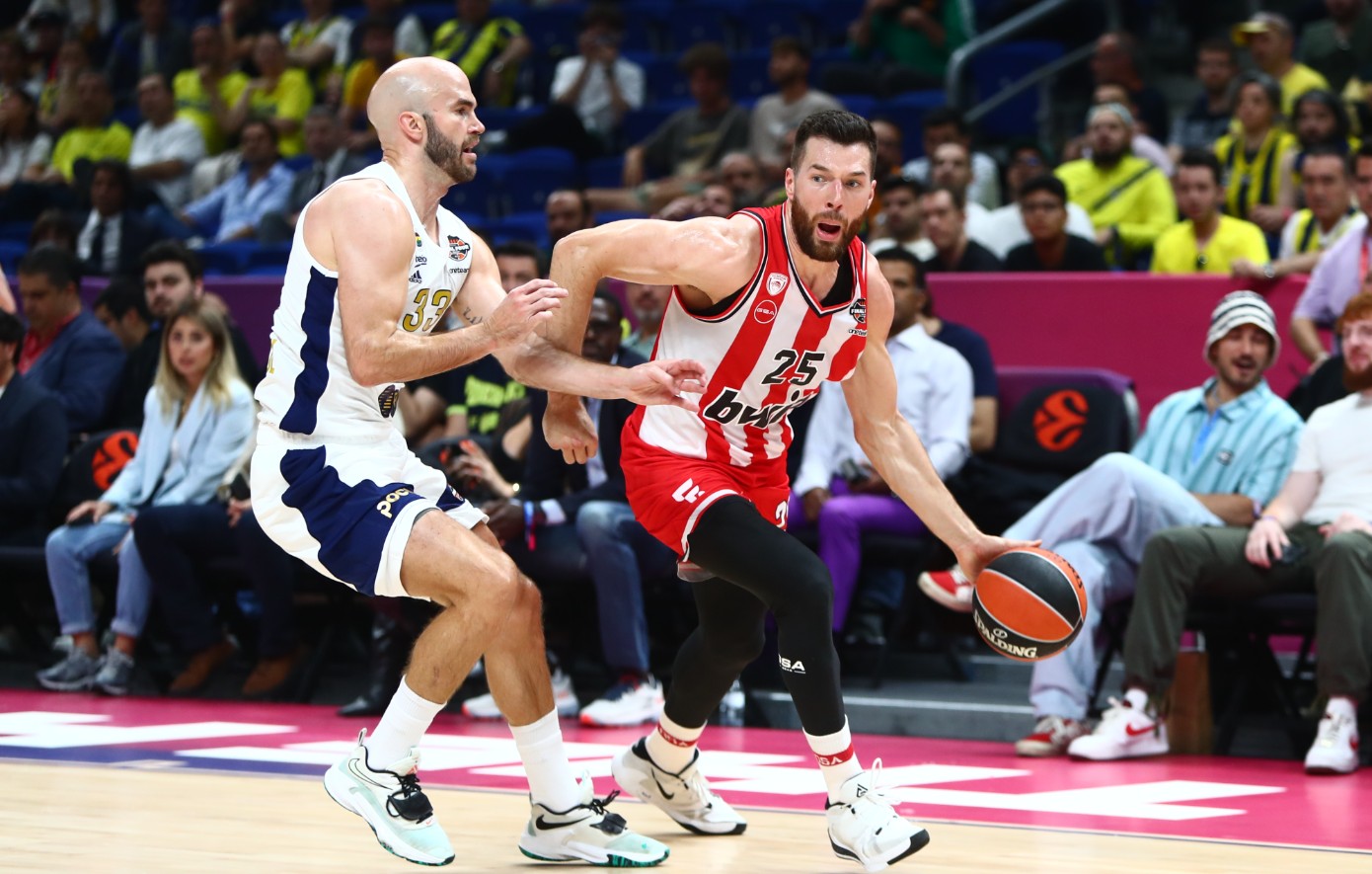 Ολυμπιακός – Φενέρμπαχτσε 87-84: Στην 3η θέση της Euroleague οι Ερυθρόλευκοι