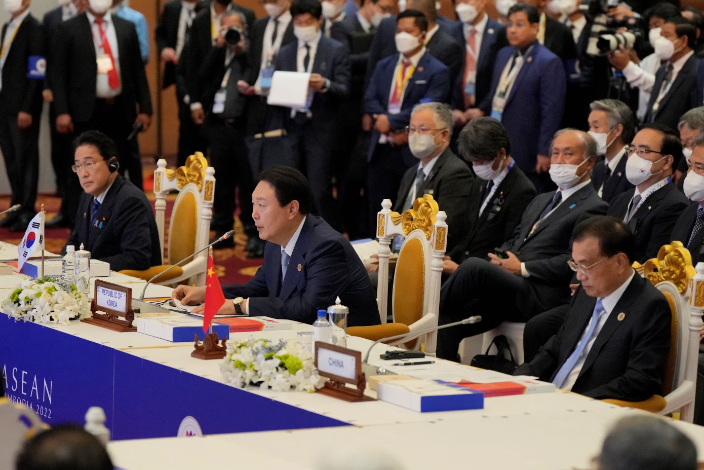 Ο Νοτιοκορεάτης πρόεδρος και ο Κινέζος πρωθυπουργός συμφώνησαν να ξεκινήσουν διάλογο για θέματα ασφαλείας