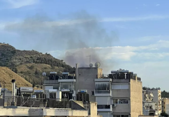 Φωτιά στo Άλσος Βεΐκου – «Οριοθετήθηκε» το μέτωπο