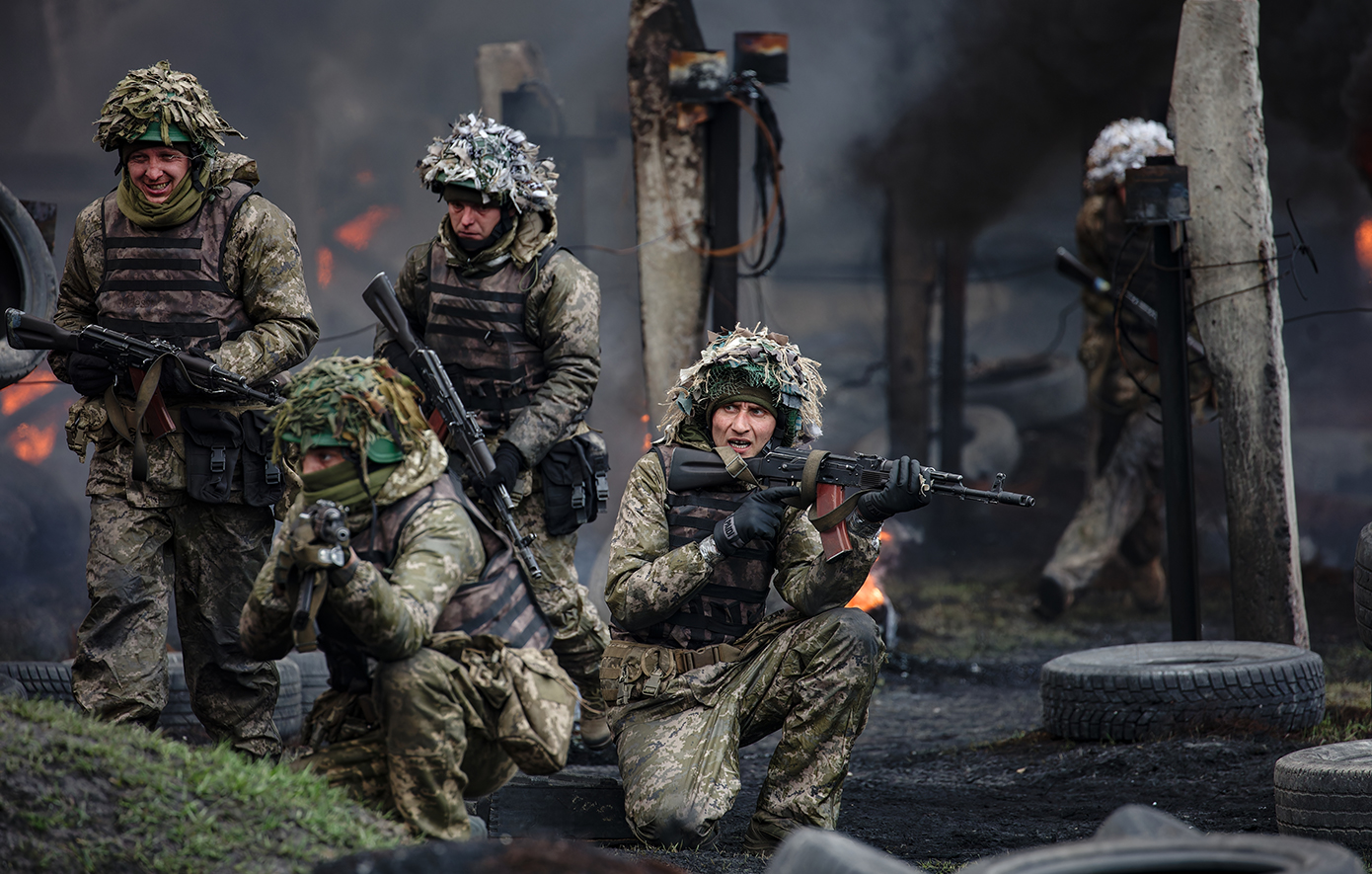 Η νέα ρωσική επίθεση στην Ουκρανία ξεκίνησε νωρίτερα για να προλάβει την αμερικανική στρατιωτική βοήθεια