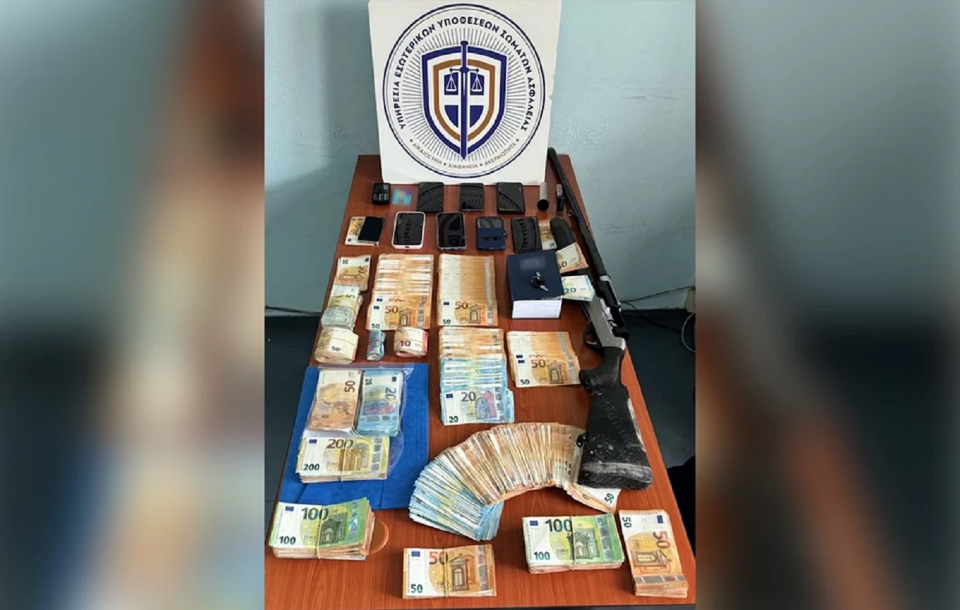 Απολογούνται τα μέλη της σπείρας των εκβιαστών εφοριακών από τη Χαλκίδα – Οι διάλογοι που τους «έκαψαν»