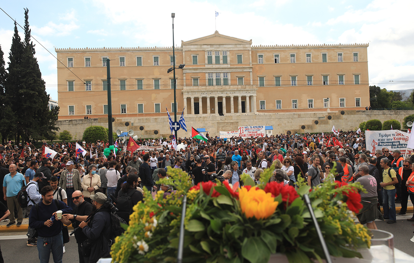 Συγκεντρώσεις σε Αθήνα και άλλες πόλεις για την Πρωτομαγιά – Πώς κινούνται σήμερα τα μέσα μεταφοράς