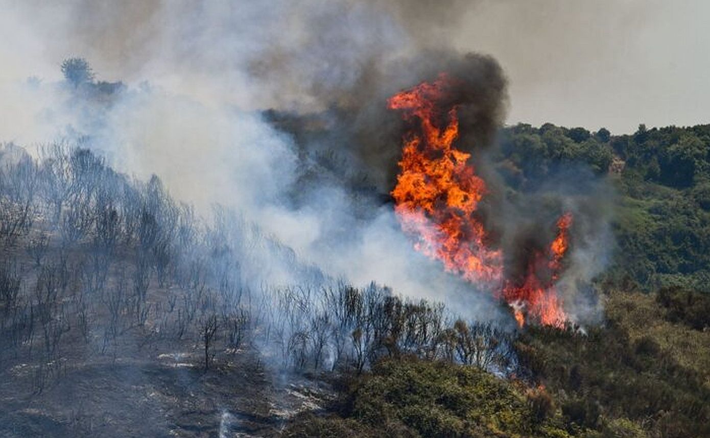 Συνελήφθη 74χρονος για πρόκληση επτά πυρκαγιών από πρόθεση στην Ακράτα Αχαΐας