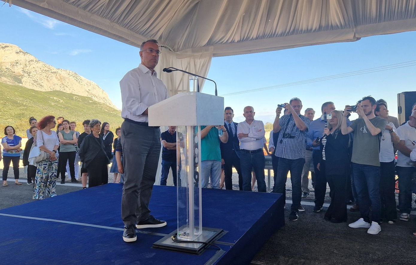 Σταϊκούρας: Η νέα οδική γέφυρα του Ευήνου δίνει οριστική λύση στην επανασύνδεση της παλαιάς εθνικής οδού Αντιρρίου – Ιωαννίνων