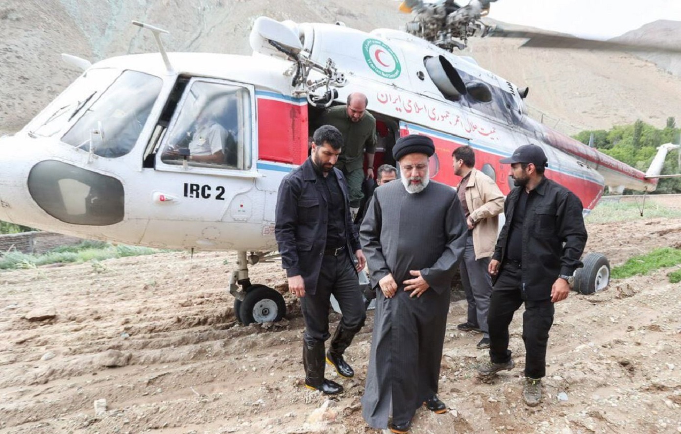 Θρίλερ με το ελικόπτερο του Ιρανού προέδρου  Ραϊσί &#8211; Επέζησε λένε ιρανικές πηγές, προσευχές μεταδίδει η κρατική τηλεόραση