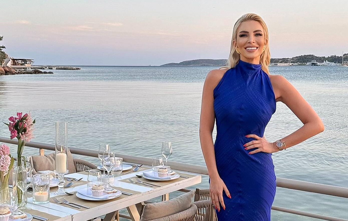 H Κατερίνα Καινούργιου έκανε πάρτι γενεθλίων στην Αθηναϊκή Ριβιέρα – Το απίστευτο μήνυμα στην τούρτα της