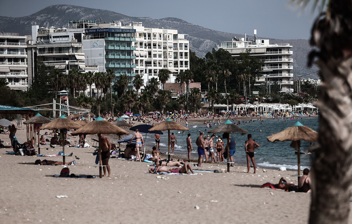 Καύσωνας προ των πυλών: Το φαινόμενο Ridge φέρνει 38άρια στην Αττική - Η πρόβλεψη Τσατραφύλλια