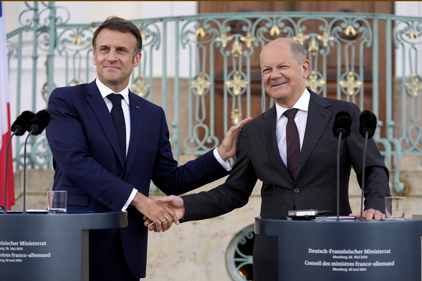 Συνεργασία μεταξύ Γαλλίας και Γερμανίας διαβεβαίωσαν Σολτς και Μακρόν – «Θα συμφωνούμε πάντα»