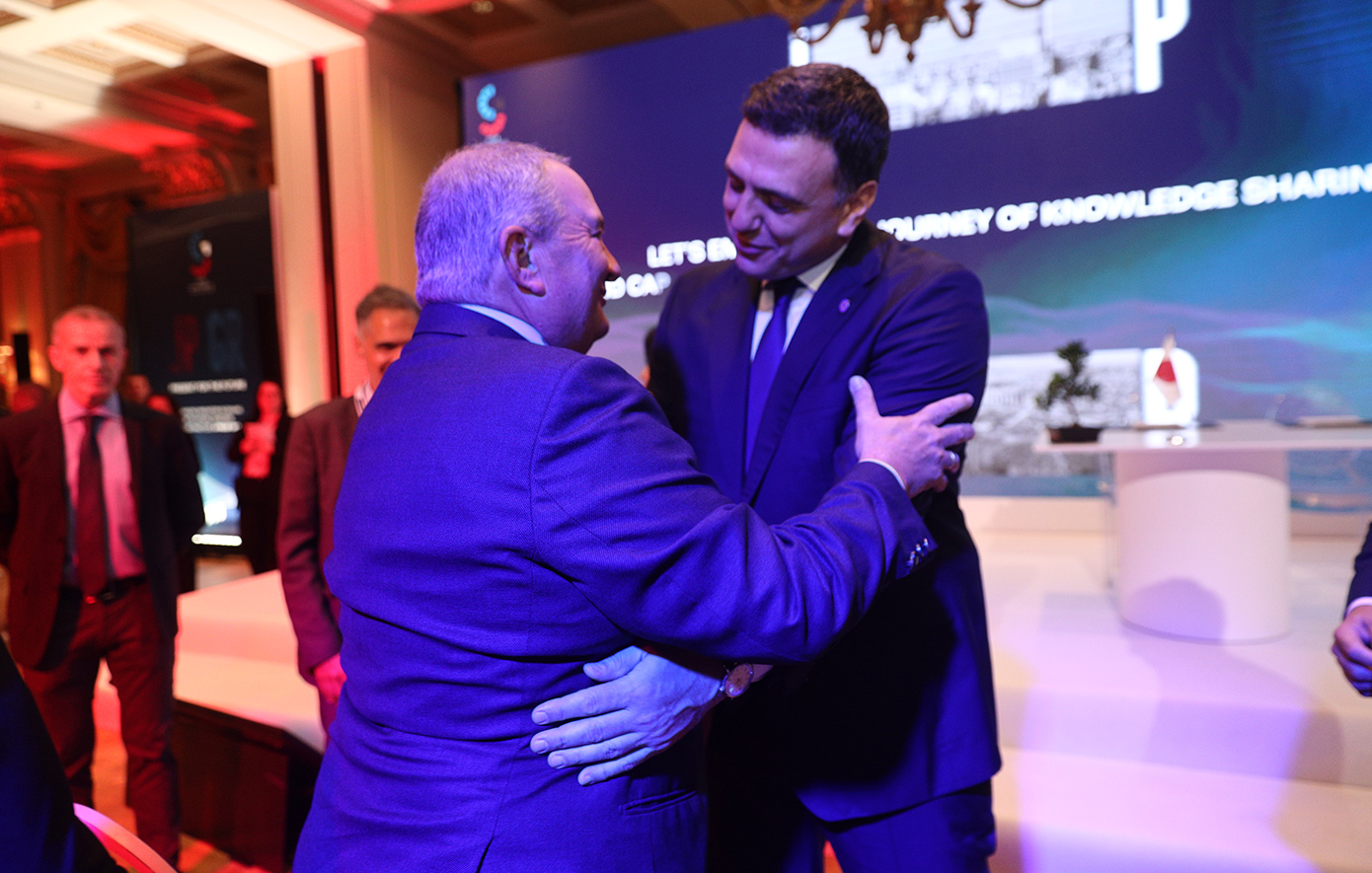 Αστυνομική επιχείρηση στη Νομική για την εκκένωση κατάληψης, τουλάχιστον 27 προσαγωγές Αστυνομική επιχείρηση στη Νομική για την εκκένωση κατάληψης, τουλάχιστον 27 προσαγωγές