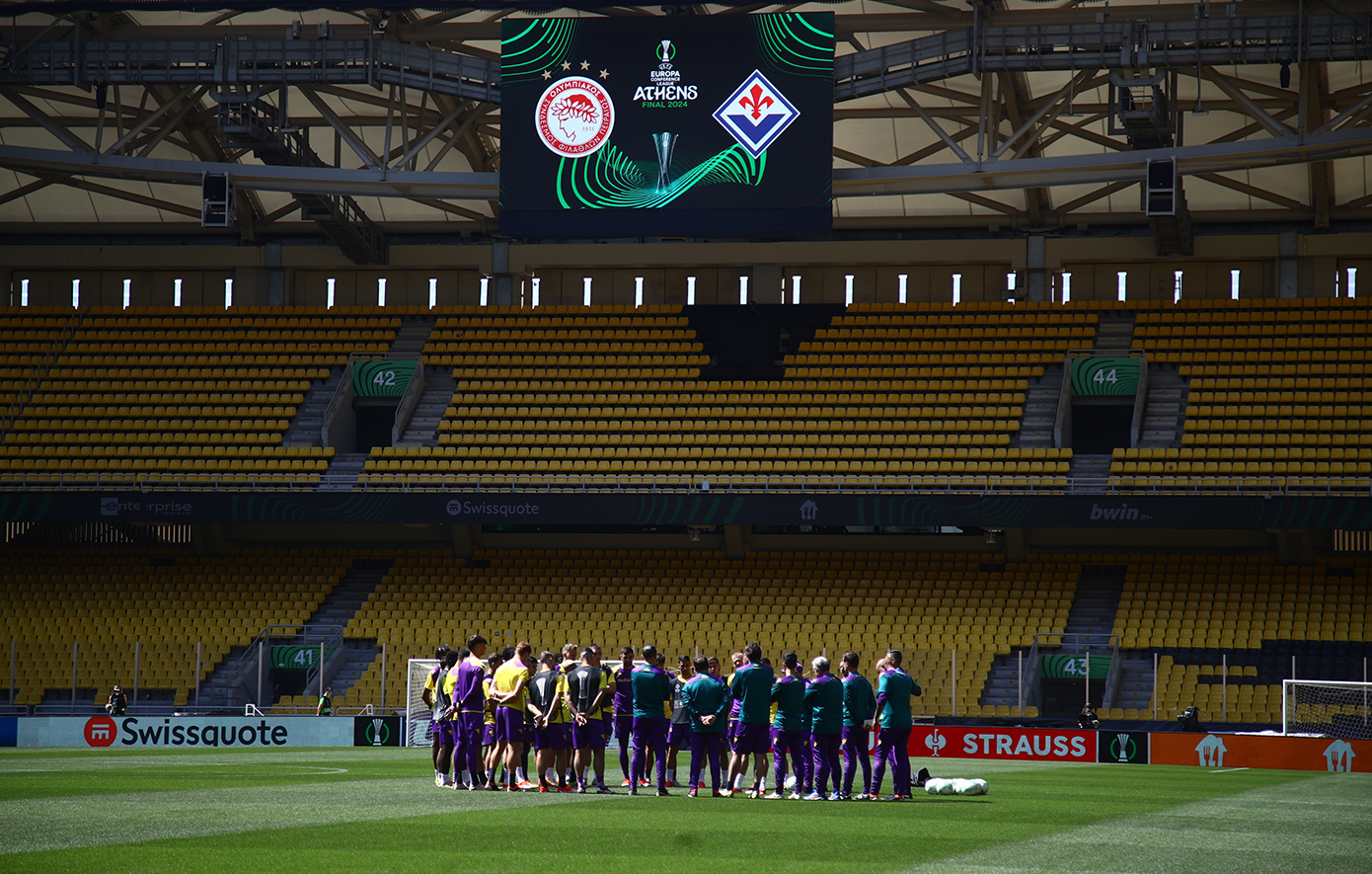 Europa Conference League: Στην OPAP Arena για προπόνηση η Φιορεντίνα – Δείτε φωτογραφίες