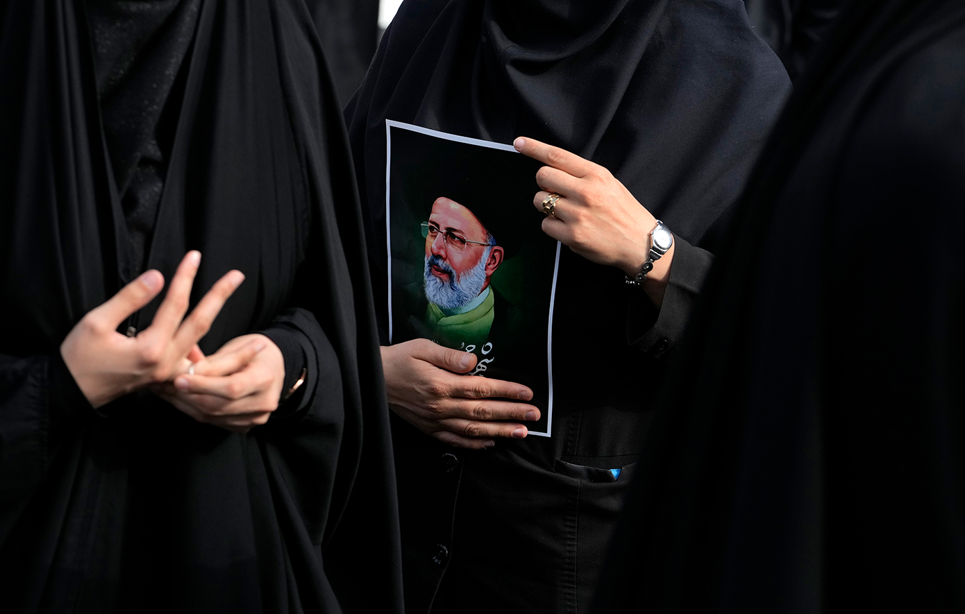 Το Ιράν ζήτησε βοήθεια από τις ΗΠΑ μετά την «εξαφάνιση του Ραϊσι» &#8211; «Είχε βαμμένα τα χέρια του με αίμα» δήλωσε ο Λευκός Οίκος