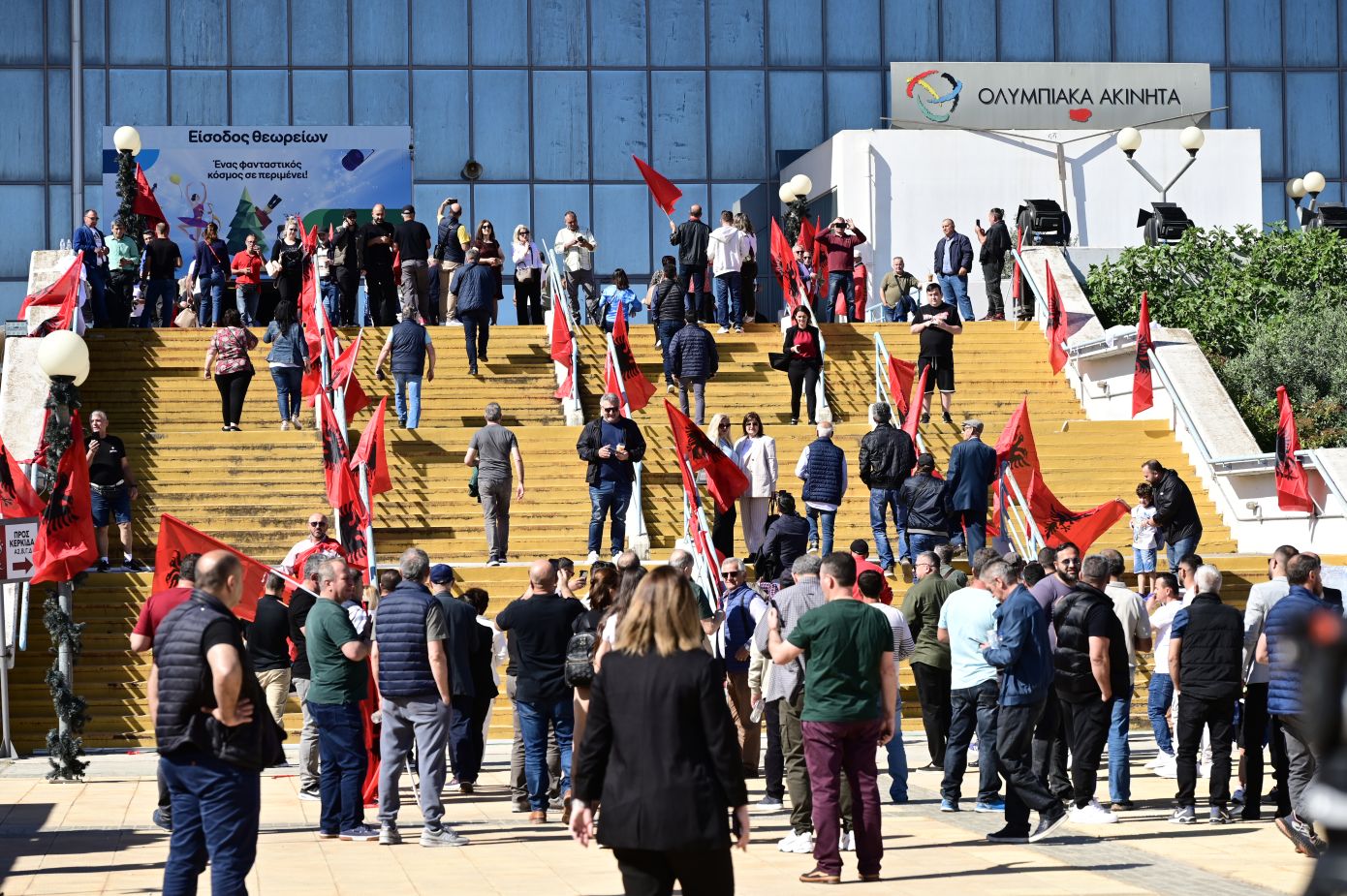 Ένταση στο Γαλάτσι λίγο πριν τη φιέστα του Έντι Ράμα