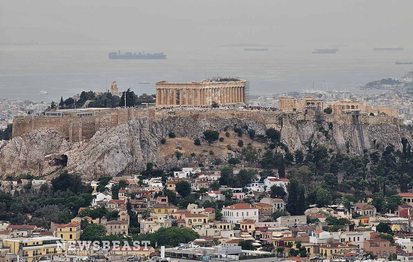 Η αφρικανική σκόνη επιστρέφει – Δείτε φωτογραφίες από τον ουρανό της Αθήνας
