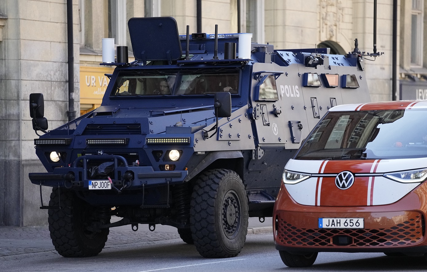 Ενισχύονται τα μέτρα ασφαλείας στη Σουηδία μετά τους πυροβολισμού στην πρεσβεία του Ισραήλ