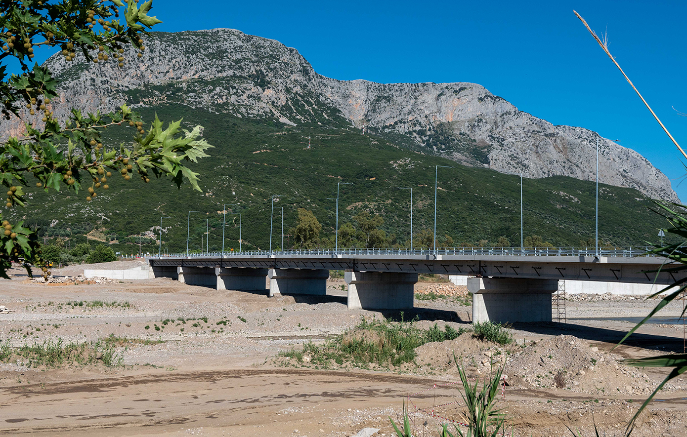 ΤΕΡΝΑ: Παραδόθηκε στην κυκλοφορία η νέα Γέφυρα Ευήνου