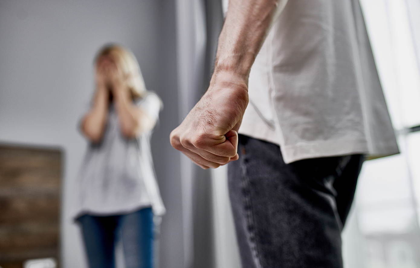 Αρτέμιδα: Συνεχίζεται ο εφιάλτης για την 27χρονη &#8211; Κατήγγειλε και πάλι τον εν διαστάσει σύζυγό της για ενδοοικογενειακή βία