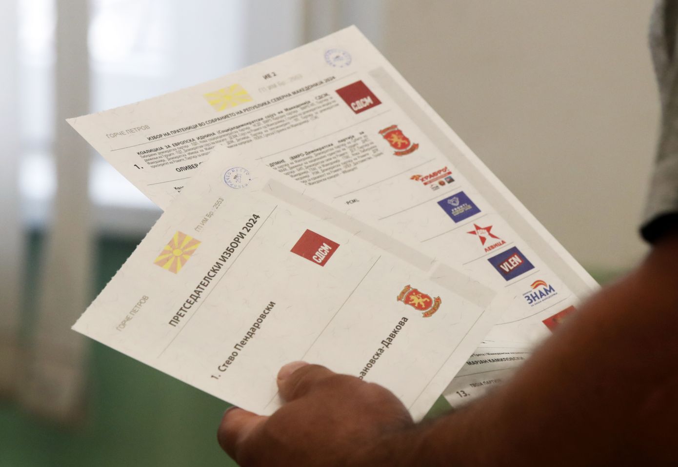 Το μεγαλύτερο αλβανικό κόμμα DUI έχασε μία έδρα στις επαναληπτικές εκλογές στη Βόρεια Μακεδονία