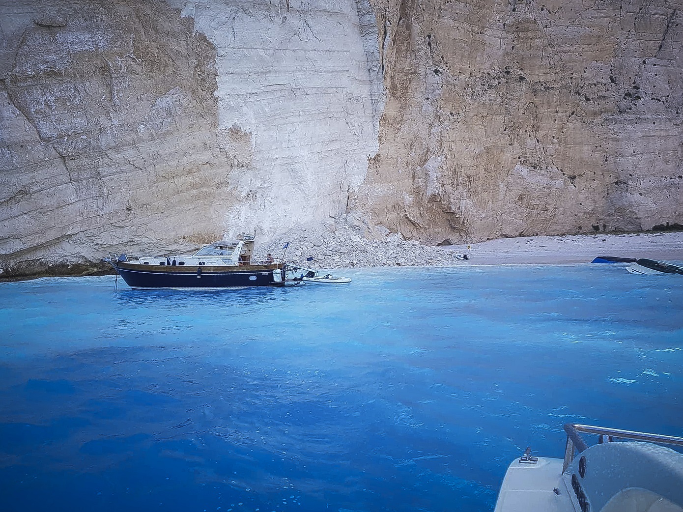 Κλειστό το «Ναυάγιο» στη Ζάκυνθο και φέτος από στεριά και θάλασσα