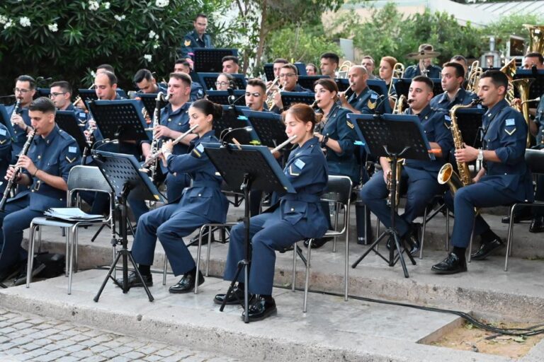 Συναυλία στην Ακρόπολη από τη Μπάντα της Πολεμικής Αεροπορίας