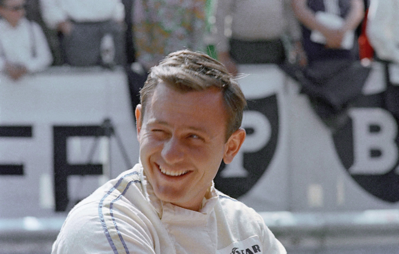 Μπρους Μακλάρεν Μπρους Μακλάρεν