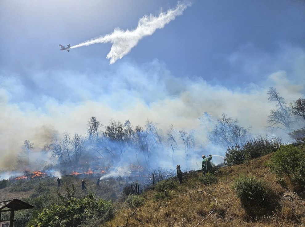 Μήνυμα 112 για τη φωτιά στην Πάρνηθα