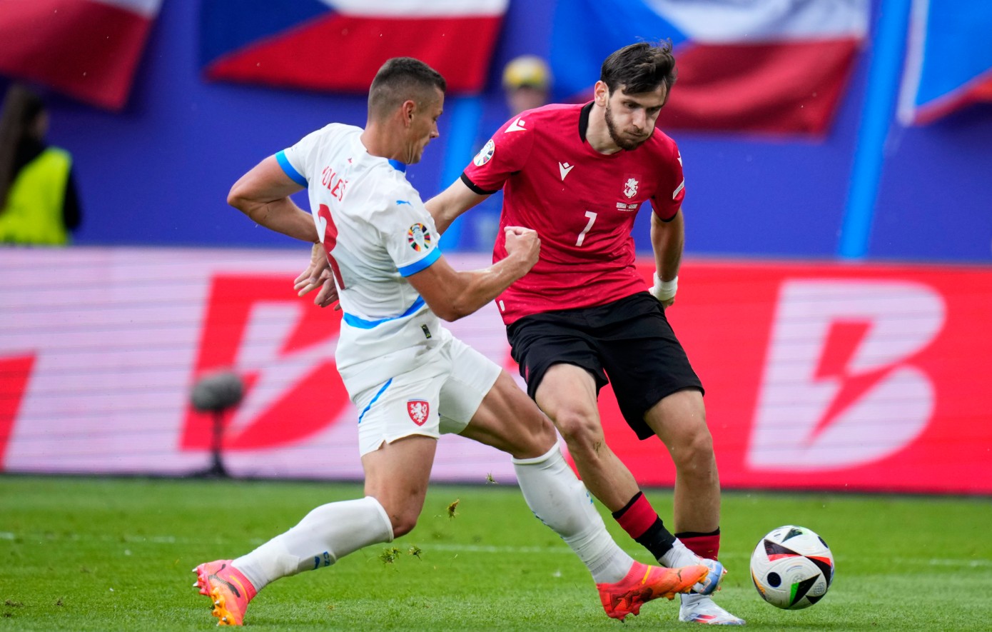Γεωργία – Τσεχία 1-1: Χέρι-χέρι προς τον αποκλεισμό