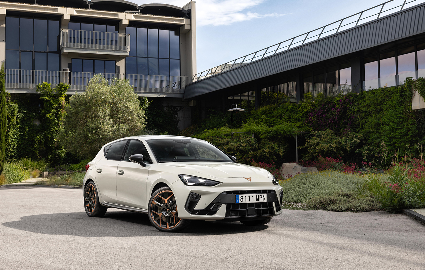 Νέα Cupra Formentor & Leon