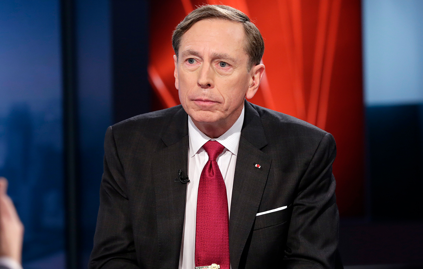 Ντέιβιντ Πετρέους Ντέιβιντ Πετρέους