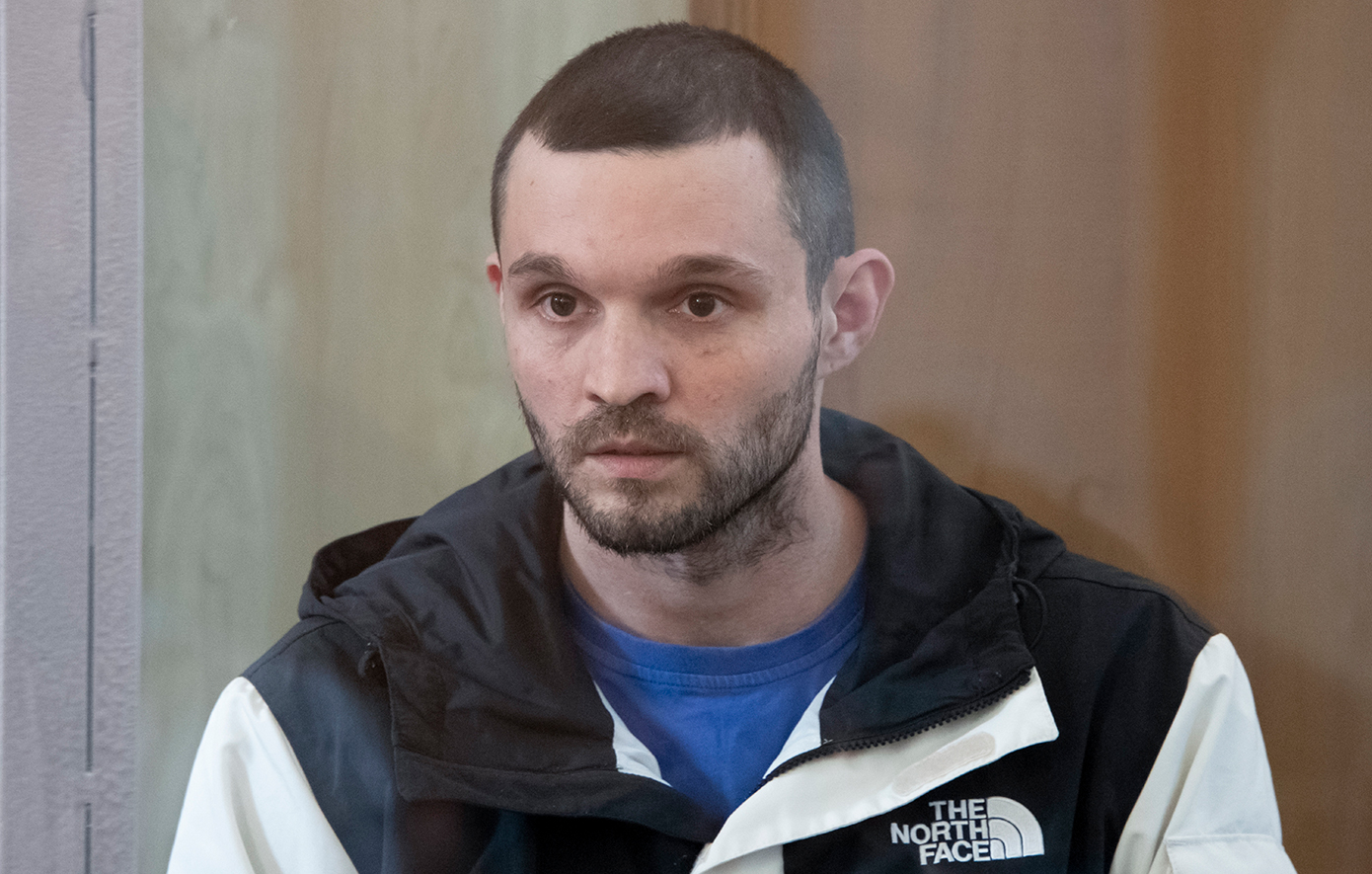 Αμερικανός εγκατέλειψε την οικογένεια του για ερωμένη στη Ρωσία – Τον συνέλαβαν μόλις έφτασε, μετά από καταγγελία της