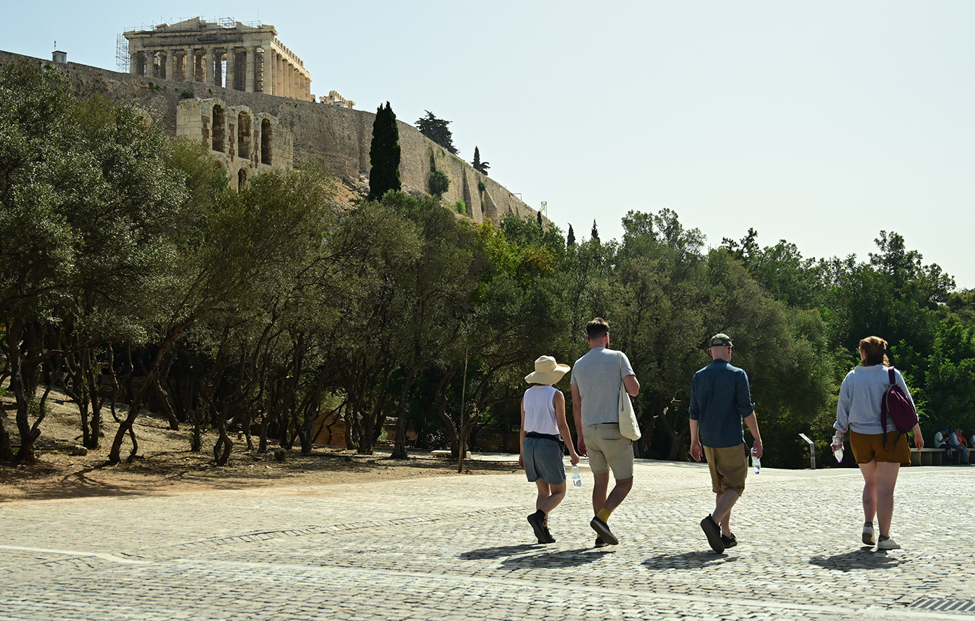 ΤτΕ: Αυξημένη η τουριστική κίνηση στο 8μηνο, μειωμένα τα έσοδα τον Αύγουστο