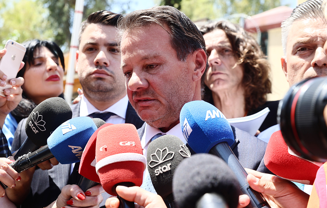 Όταν ο Απόστολος Λύτρας δήλωνε: «Ούτε οι Ταλιμπάν δεν έχουν τέτοιο μένος με τις γυναίκες» – Οι υποθέσεις που είχε αναλάβει