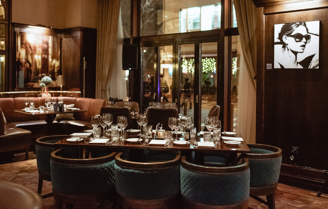 Four Seasons Gresham Palace, Βουδαπέστη Four Seasons Gresham Palace, Βουδαπέστη