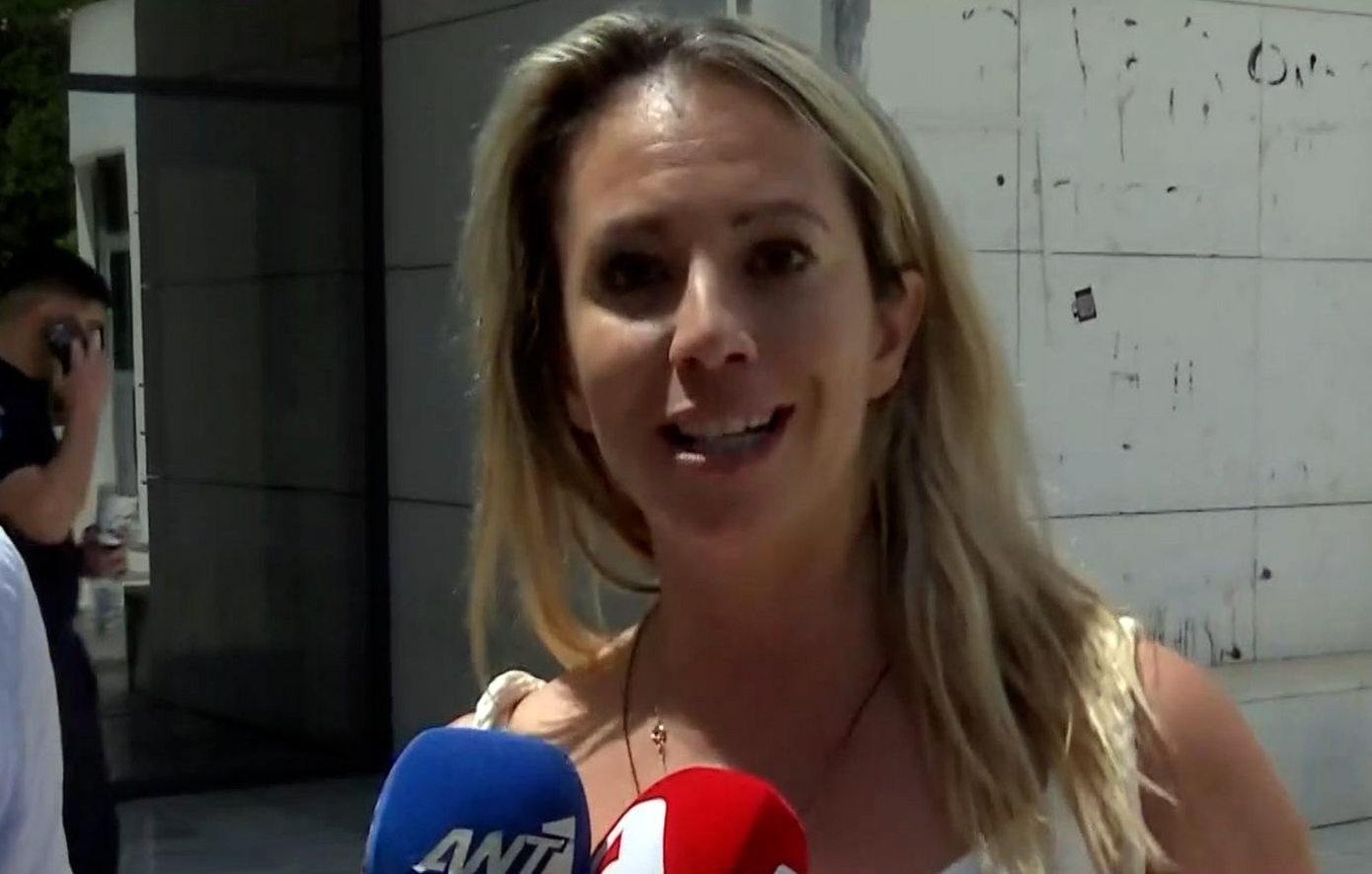 Ξέσπασε ο πατέρας της Έλενας Αθανασοπούλου για την αθώωση του σκηνοθέτη, Kώστα Κωστόπουλου – «Είναι όλοι σούργελα!»