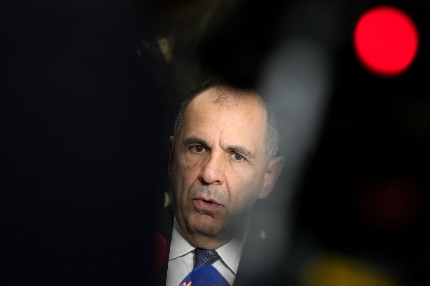 Μήνυμα Γεραπετρίτη στη Βόρεια Μακεδονία από το Λουξεμβούργο: Η χρήση του ονόματος πρέπει να είναι ενιαία και όχι επιλεκτική