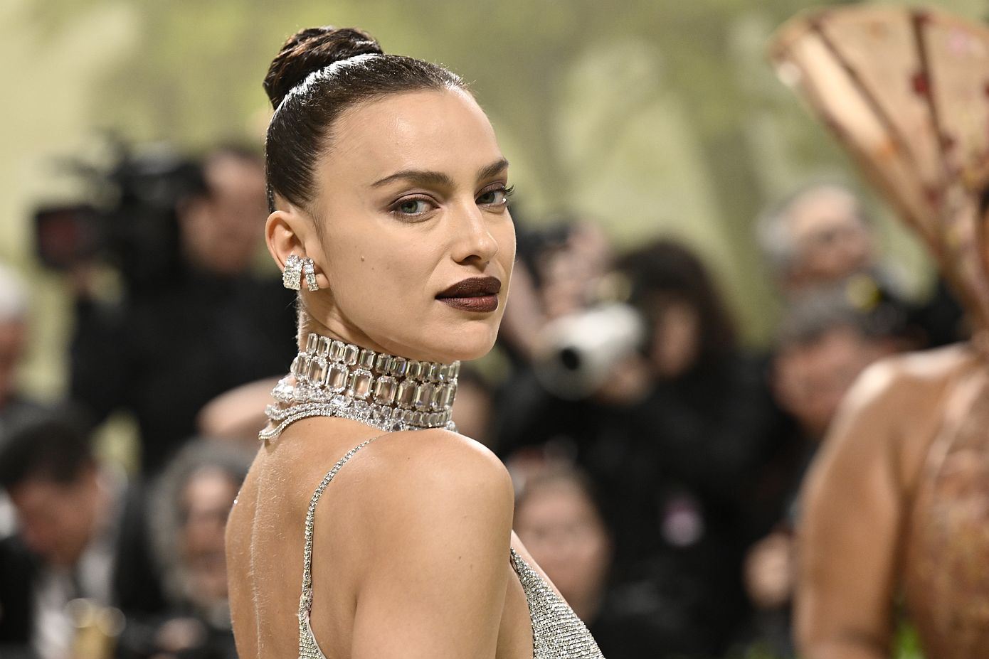 Meyia (της): H Irina Shayk φόρεσε ένα μπικίνι από ελληνικό brand