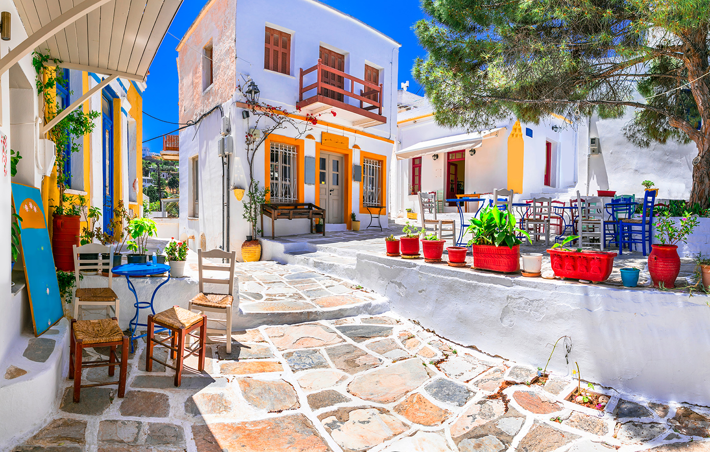 Λεύκες, Πάρος Λεύκες, Πάρος