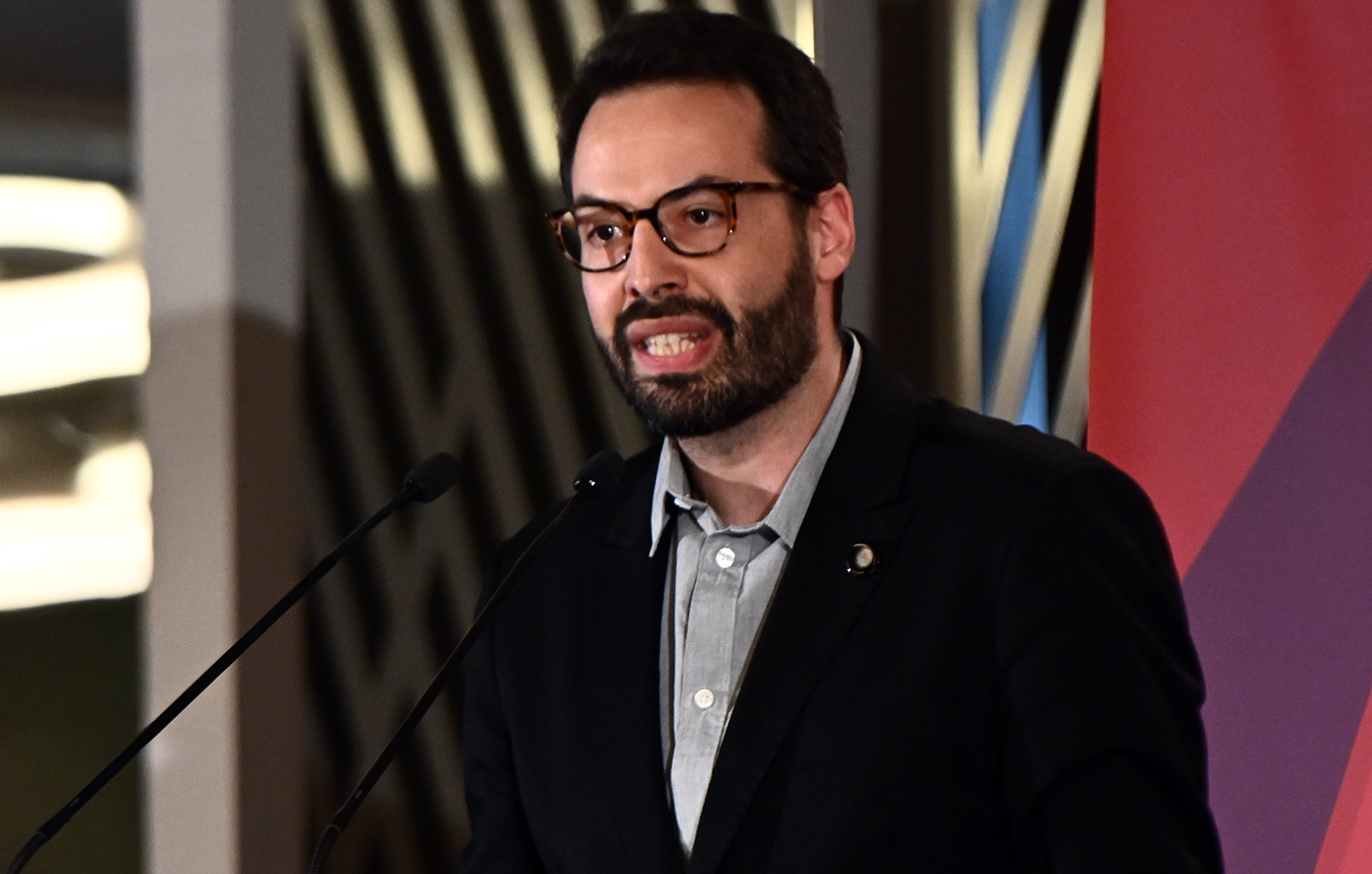 Λευτέρης Νικολάου – Αλαβάνος