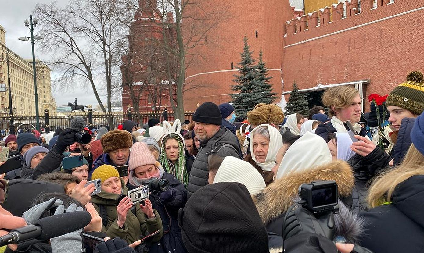 Ρωσίδες διαμαρτύρονται στο υπουργείο Άμυνας της Μόσχας &#8211; Ζητούν την επιστροφή των αντρών τους από την Ουκρανία