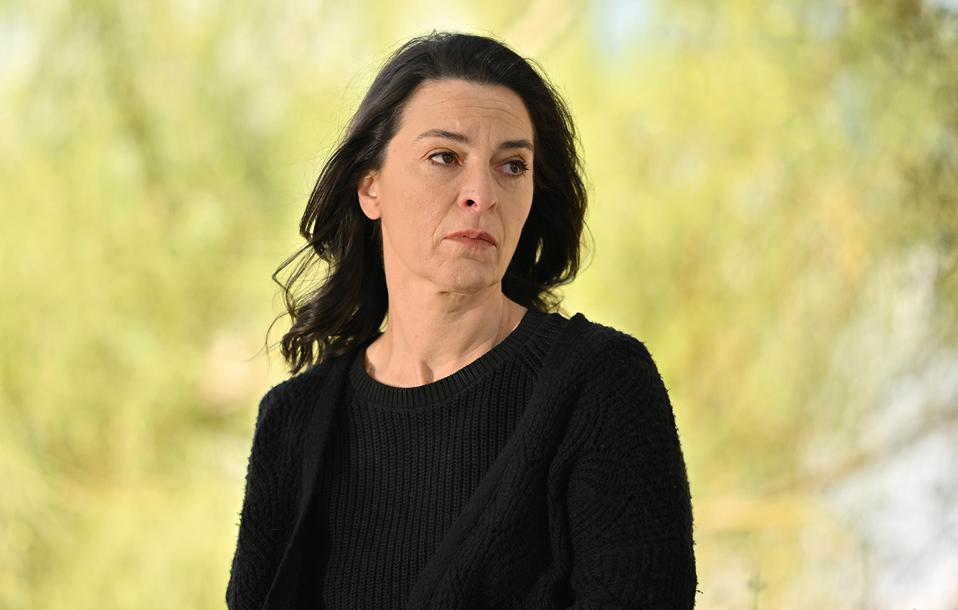Σασμός – Εξελίξεις που καθηλώνουν: Η Μαρίνα για άλλη μια φορά θα νιώσει την προδοσία της οικογένειάς της