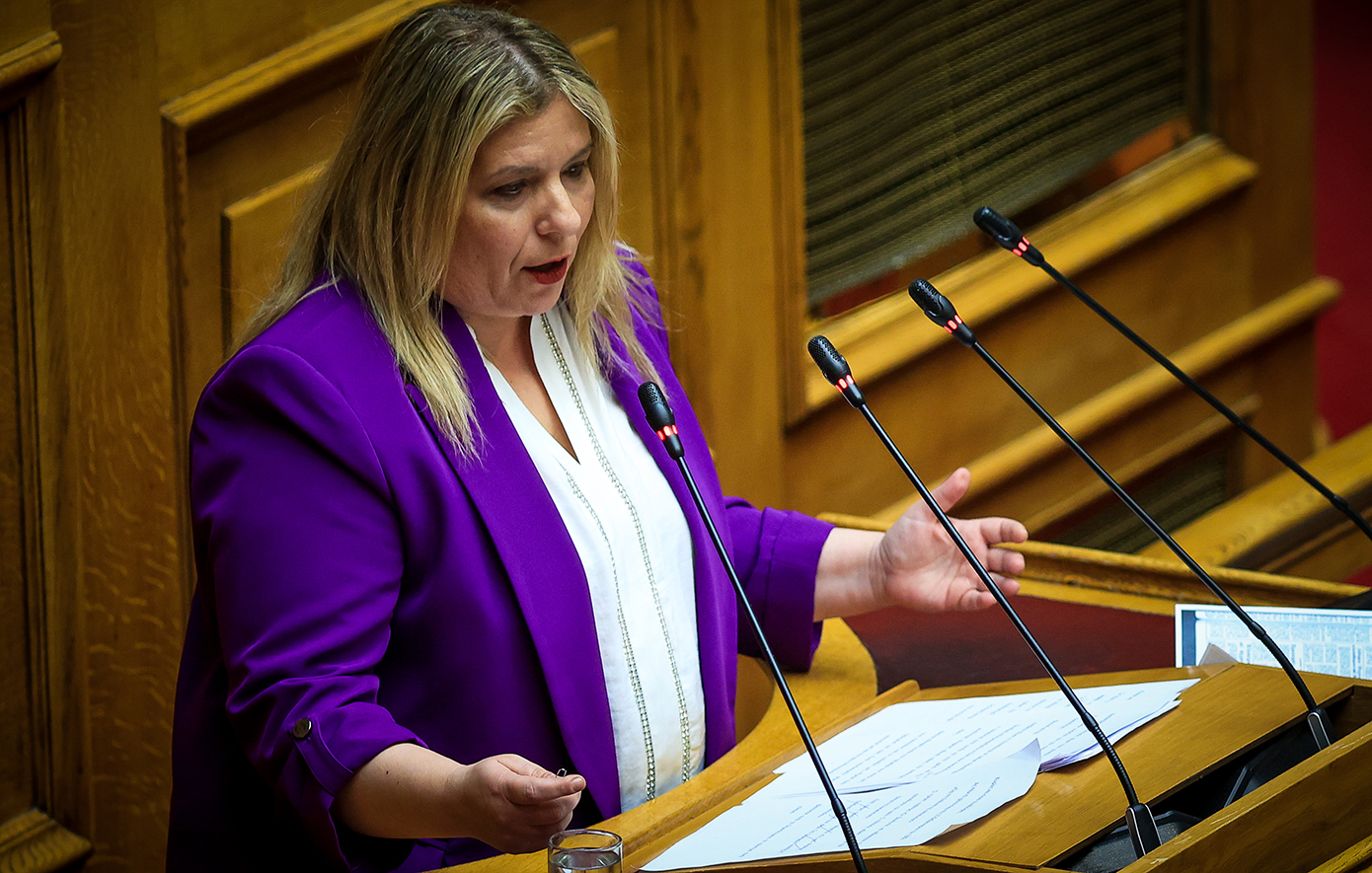Μαρία Συρεγγέλα: Η κυβέρνηση προχωρά αποφασιστικά στην προστασία των παιδιών από κάθε μορφή κακοποίησης
