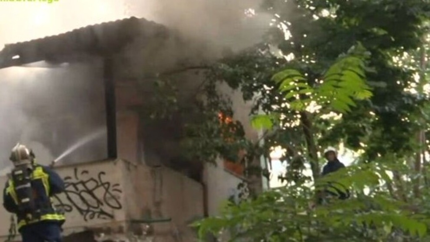 Στις φλόγες τυλίχθηκε μονοκατοικία στο κέντρο της Θεσσαλονίκης – Συναγερμός στην Πυροσβεστική