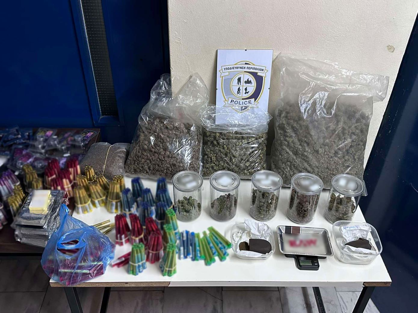 Παραλάμβανε δέματα με ναρκωτικά μέσω ταχυδρομείου