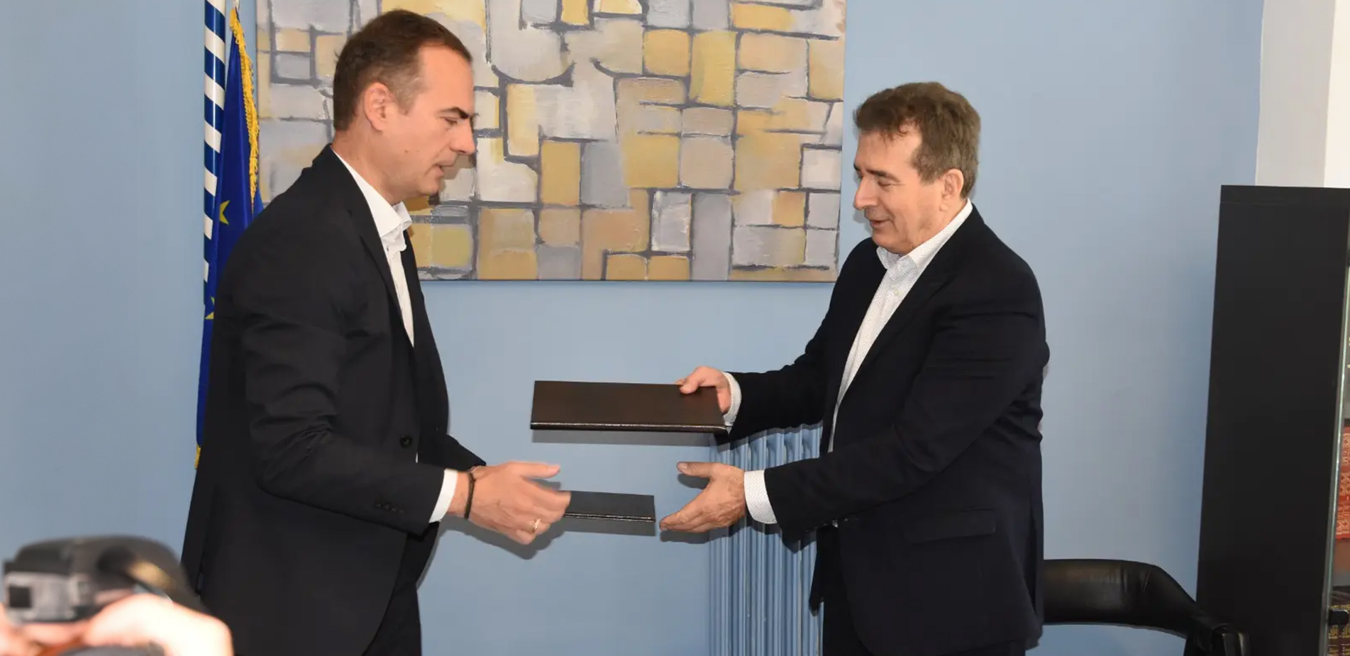 Η Παπαστράτος στο πλευρό της κοινωνίας στηρίζοντας πρωτοβουλίες για την καταπολέμηση της ενδοοικογενειακής βίας