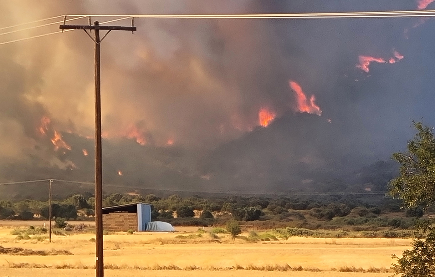 ΠΥΡΚΑΓΙΑ ΣΤΗ ΝΟΤΙΑ ΕΥΒΟΙΑ