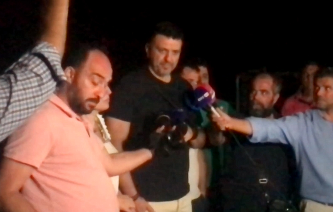 Κικίλιας: Χωρίς ενεργές εστίες η φωτιά στην Εύβοια – Σκληρή μάχη για να προστατευτούν ζωές, περιουσίες και περιβάλλον