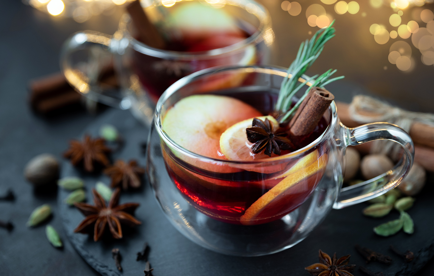 Ζεστό, αρωματικό κρασί