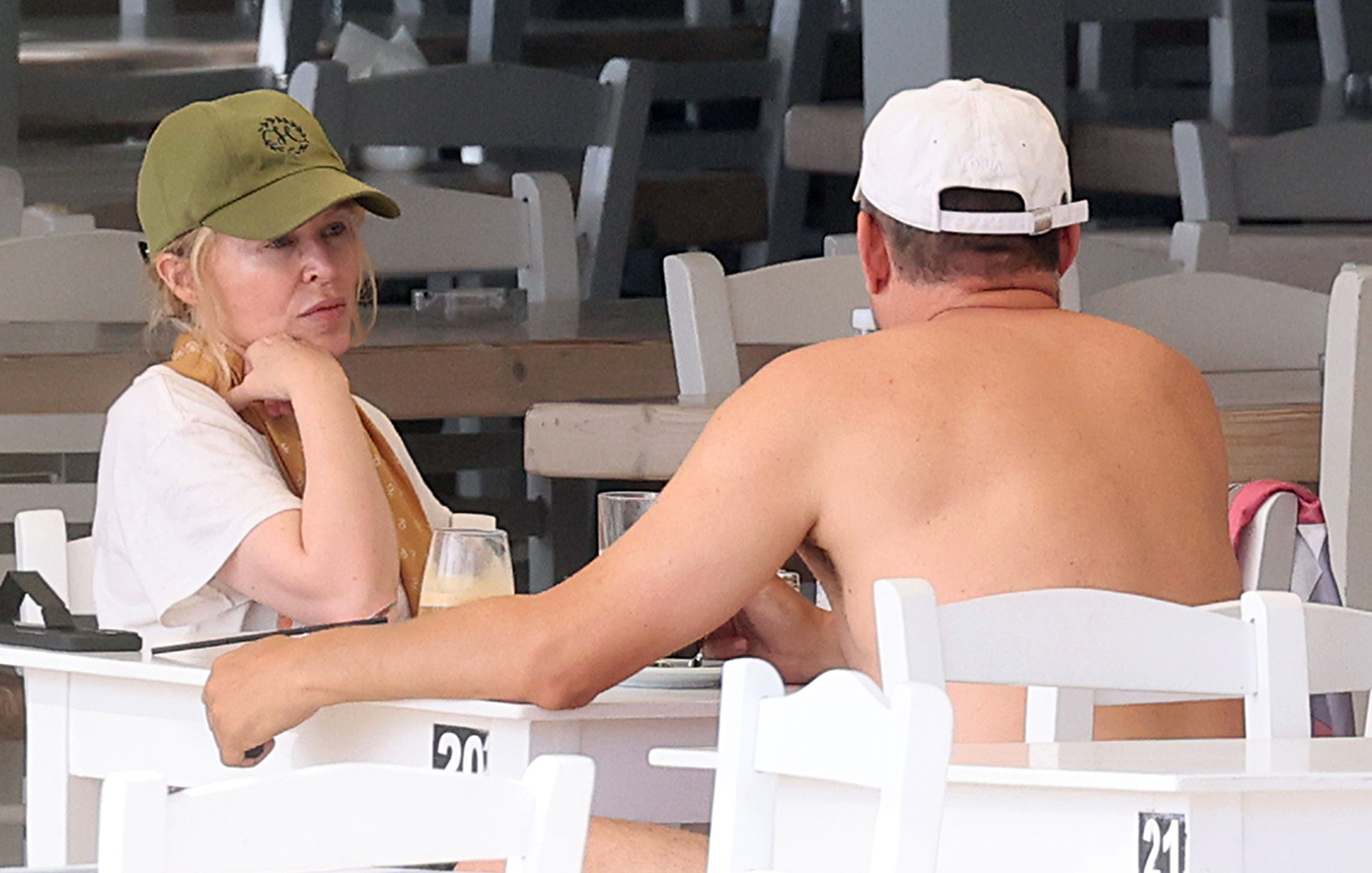 Κάιλι Μινόγκ Κάιλι Μινόγκ