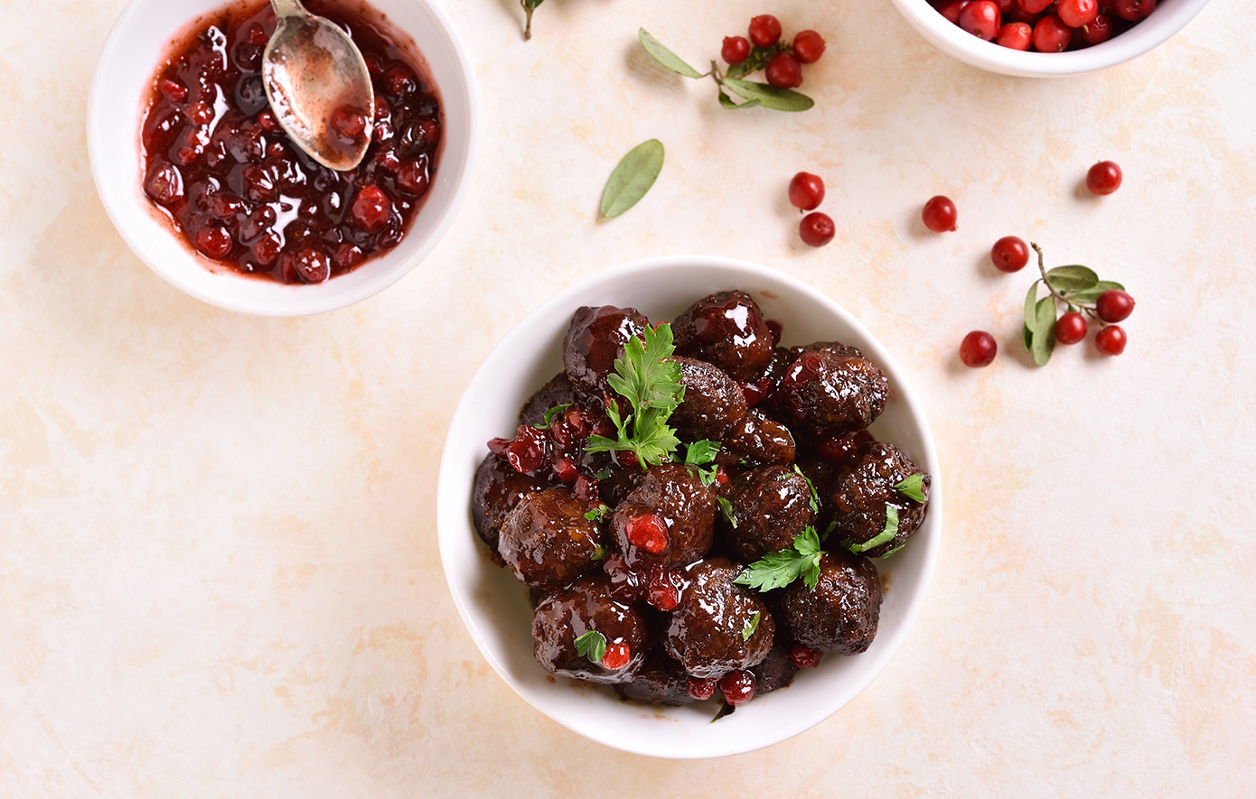 Κεφτεδάκια γαλοπούλας με σάλτσα από κράνμπερι